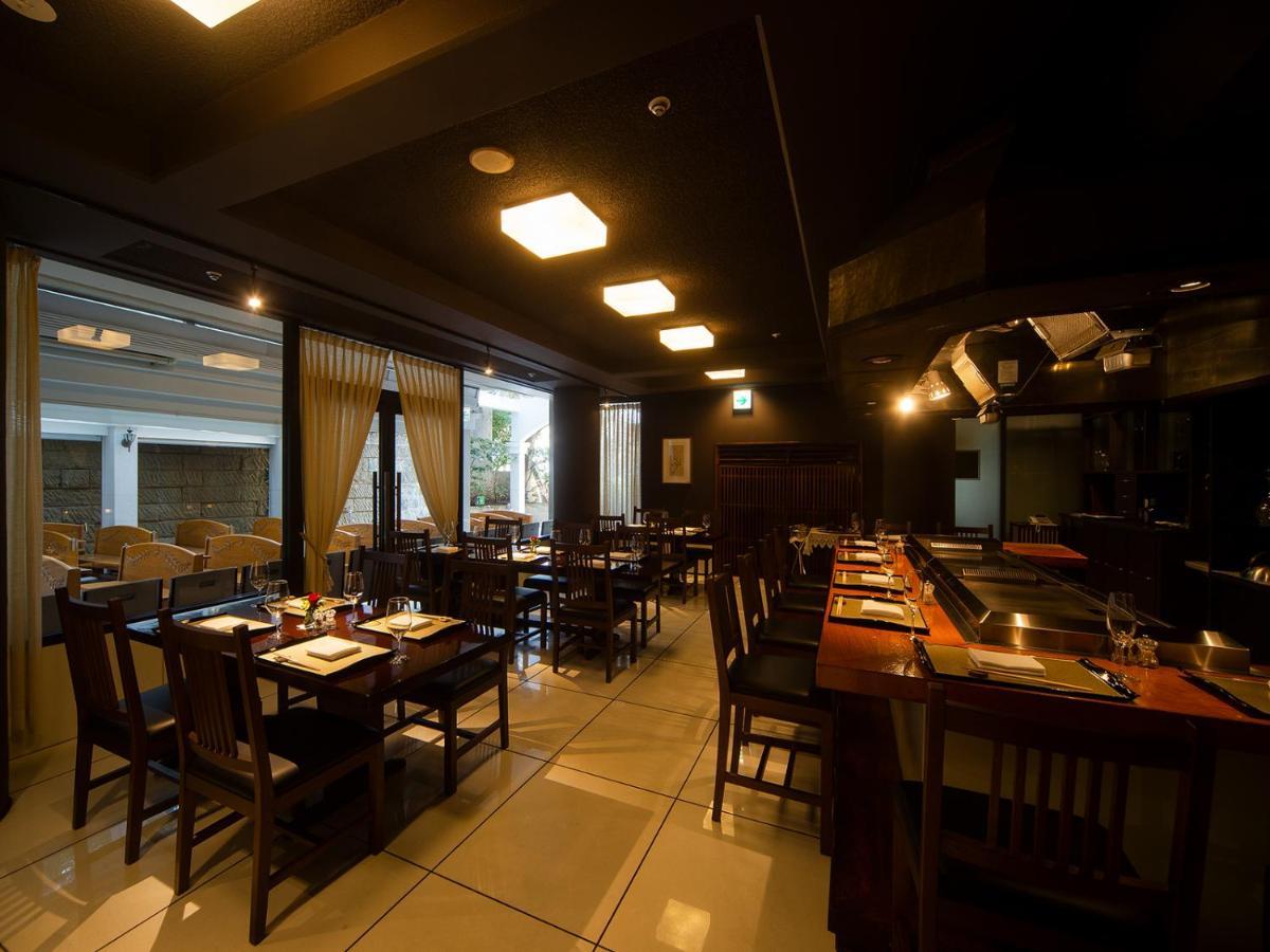 Hilltop Hotel Tokyo Bagian luar foto